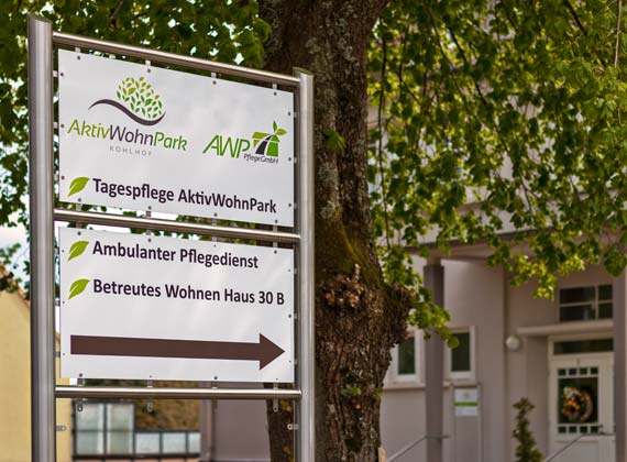 Eingangsschild AktivWohnPark Kohlhof